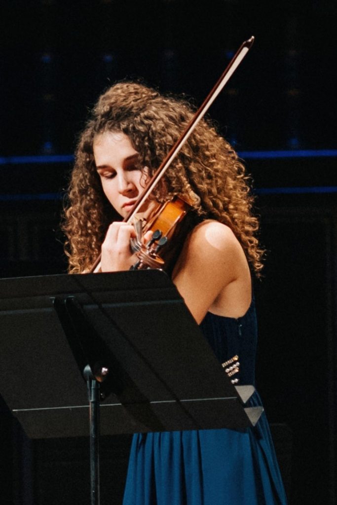 Ana Sofia Rodrigues - Violine